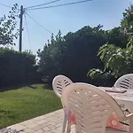 Katarina Apartment *