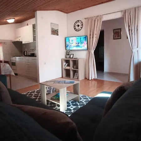 Apartment Katarina *
