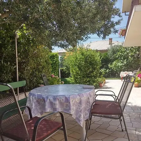 Katarina Apartment *